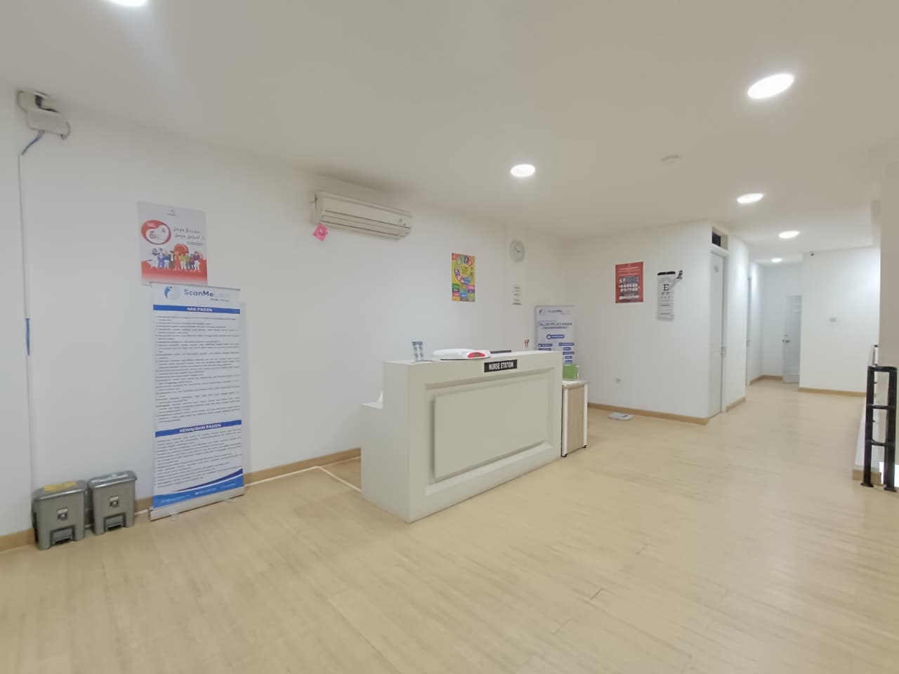 Nurse station and corridor